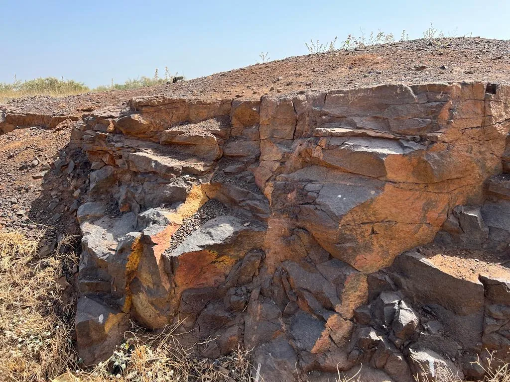 Ore-bearing rock at an AMEA site